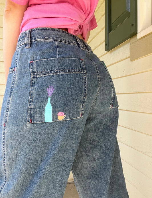 Plant Girl Capris / Size 8
