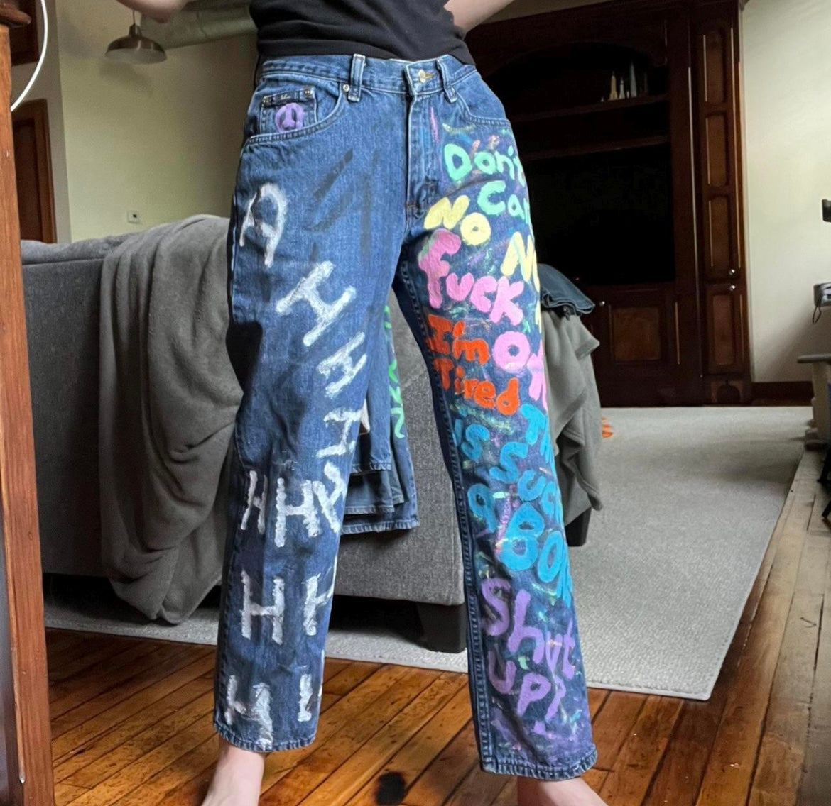 My Inner Thoughts Jeans / Size 8 / Hand painted