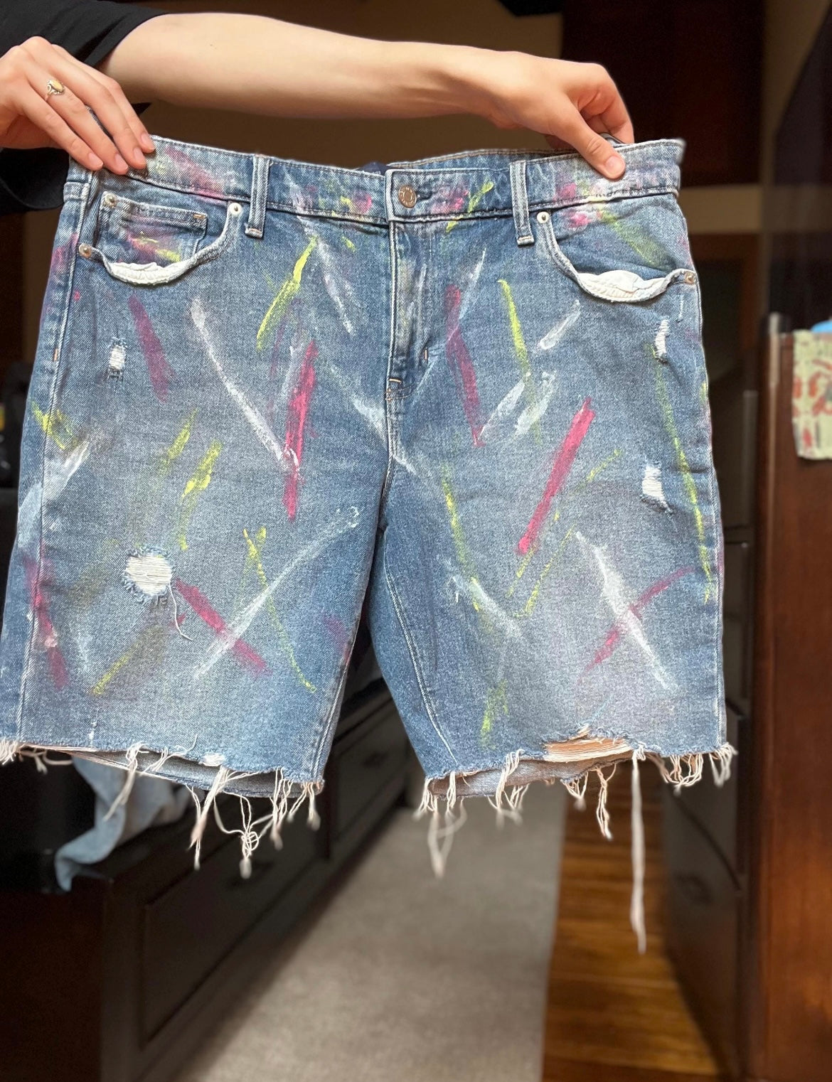 I’m a 90s Kid Shorts / Size 16/33 / Hand Painted